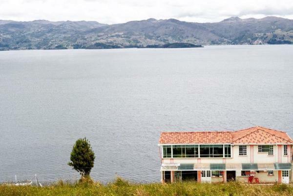 El Arca De Noah Bed & Breakfast Tota Exterior foto